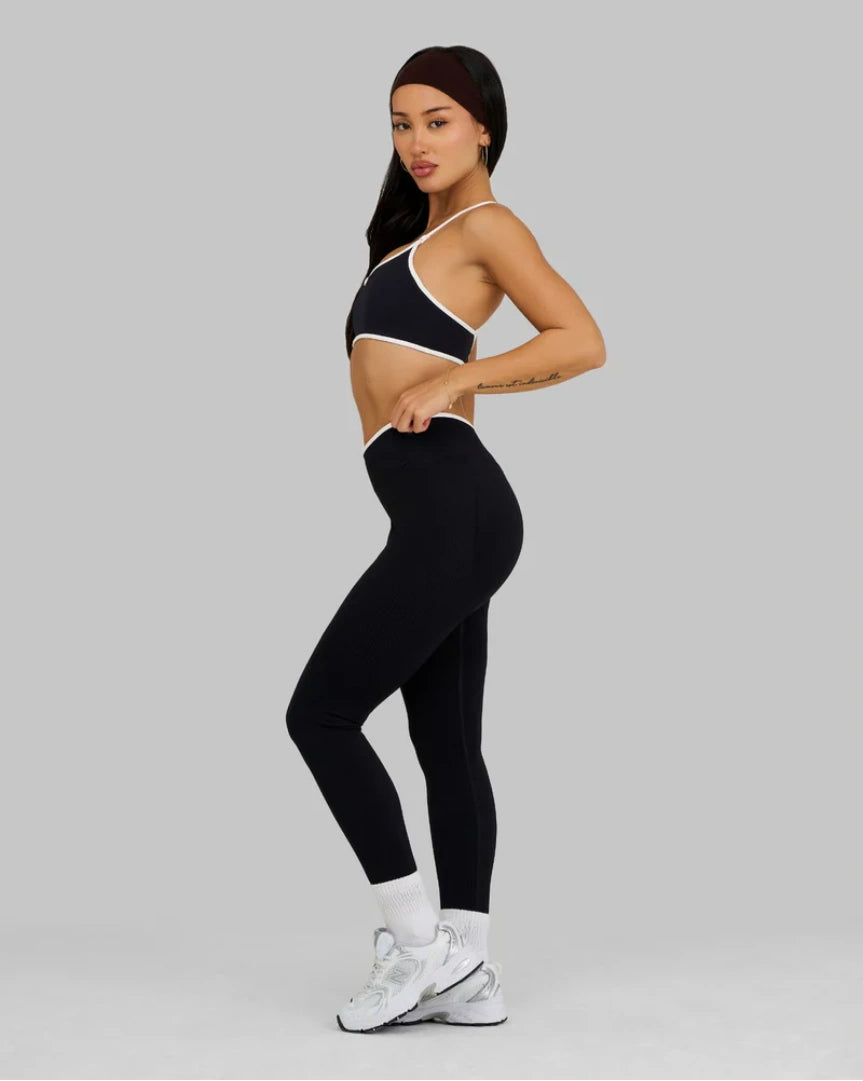 Leggings Outline Vita a V Sagomata