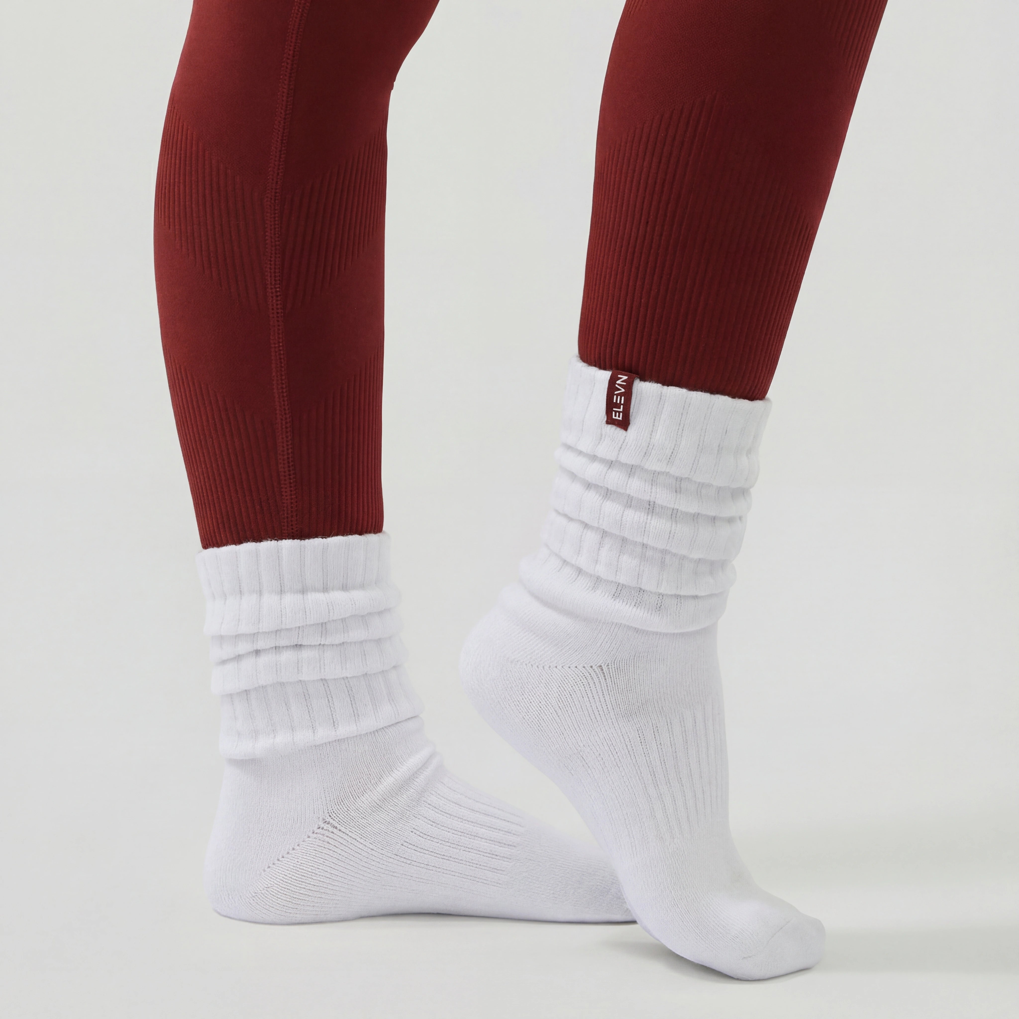 ELEVN "Ruffle" Calze lunghe bianche