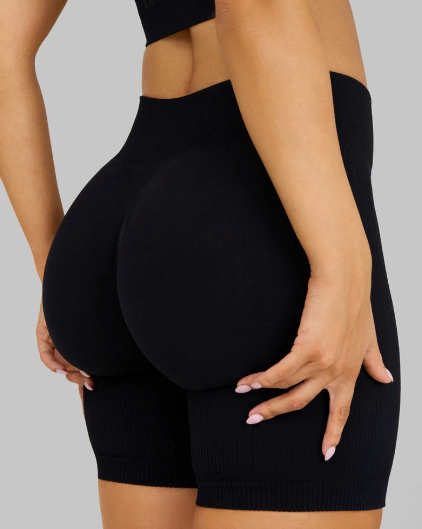 Elevate Shorts a Costine Modellanti